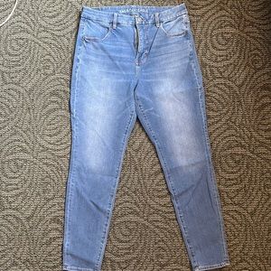 American Eagle skinny jeans